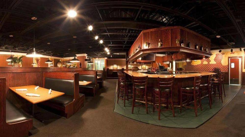 Holiday Inn Brunswick I-95 Екстер'єр фото