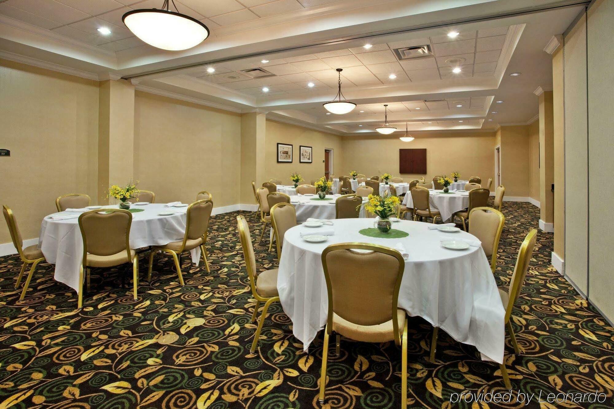 Holiday Inn Brunswick I-95 Ресторан фото
