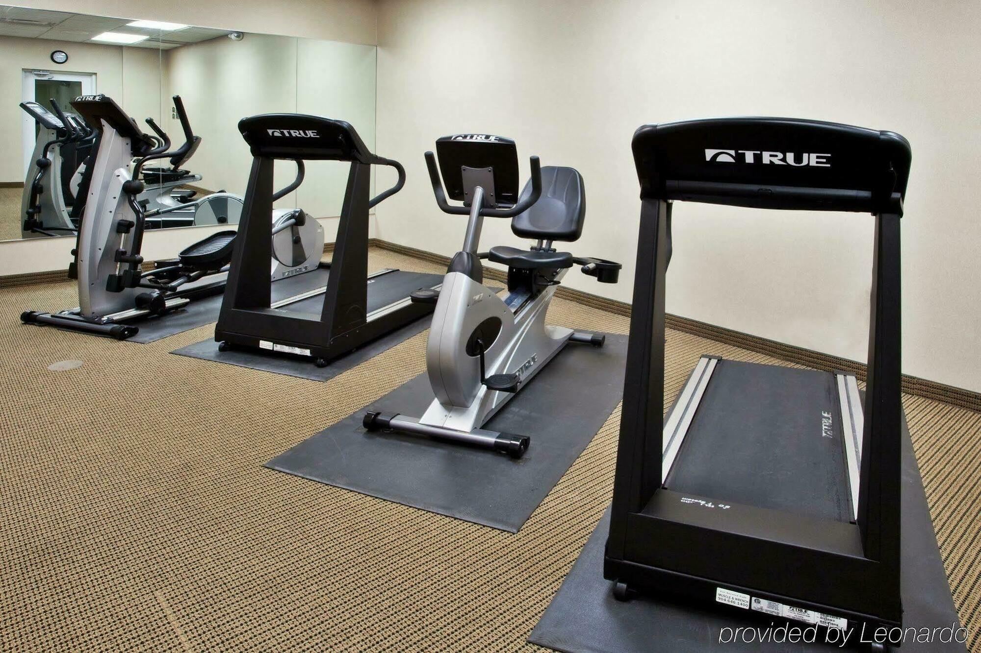 Holiday Inn Brunswick I-95 Зручності фото